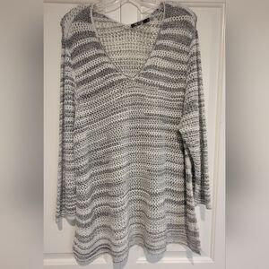 NIC + Zoe beautiful 2 piece summer sweater in gray and white 2XL.